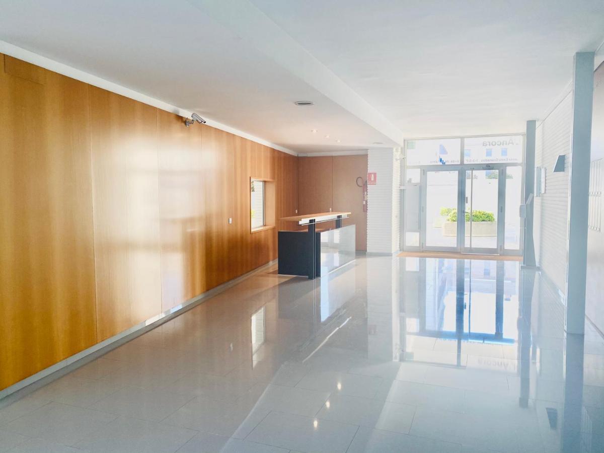 Ancora Frontbeach Luxury Apartment Тоса де Мар Екстериор снимка