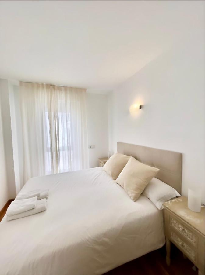 Ancora Frontbeach Luxury Apartment Тоса де Мар Екстериор снимка