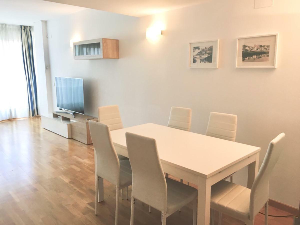 Ancora Frontbeach Luxury Apartment Тоса де Мар Екстериор снимка